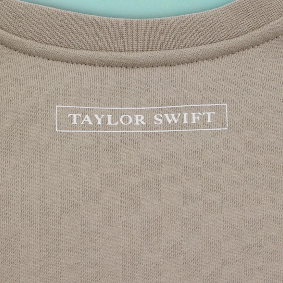 Taylor Swift TTPD Beige Crewneck Sweatshirt NEW - Picture 5 of 7